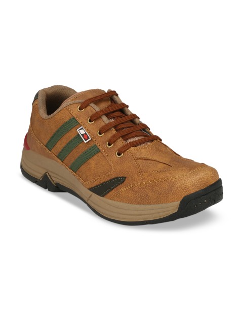 

Mactree Men Beige Derbys