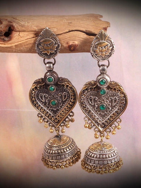 Natures Buggy Gold-Toned Dome Shaped Jhumkas