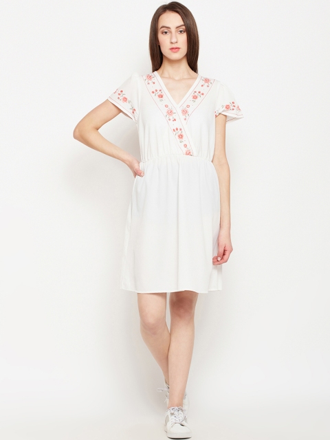 

Oxolloxo Women Off-White Solid Fit and Flare Dress