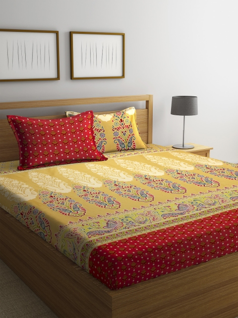 

BOMBAY DYEING Beige Ethnic Motifs 300 TC Cotton 1 King Bedsheet with 2 Pillow Covers