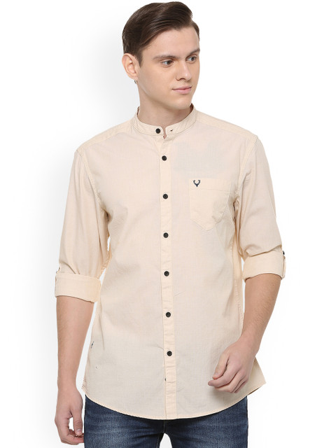 

Solly Jeans Co. Men Beige Regular Fit Solid Casual Shirt