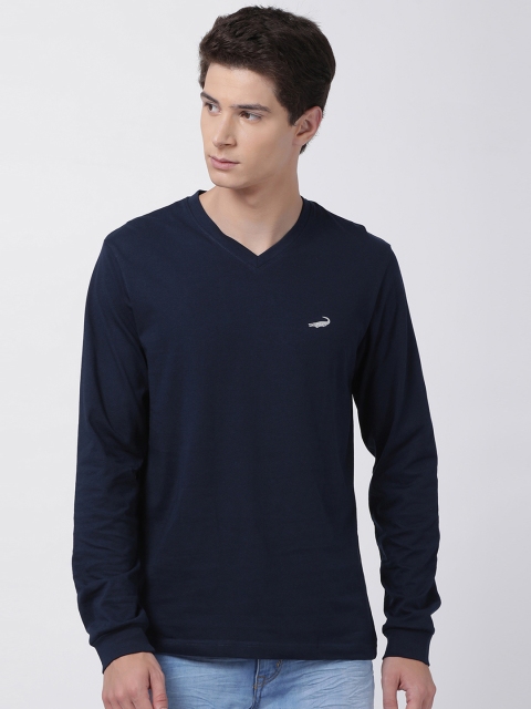 

Crocodile Men Navy Blue Solid V-Neck T-shirt