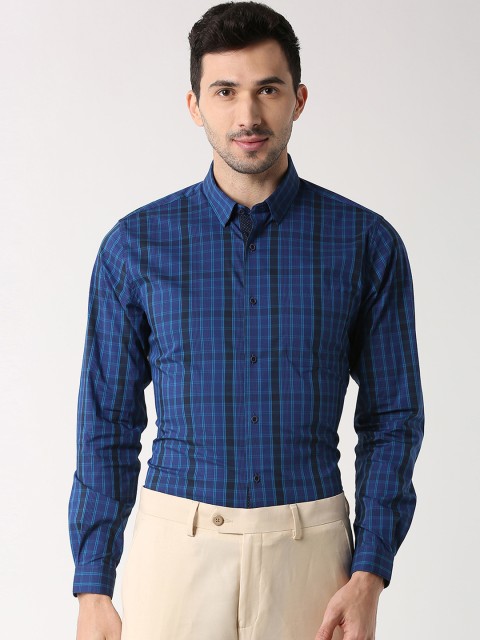 

Peter England Men Blue Regular Fit Checked Formal Shirt