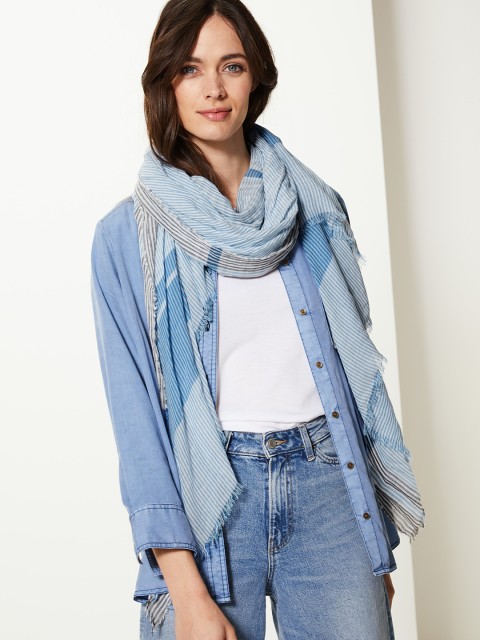 

Marks & Spencer Blue Striped Scarf