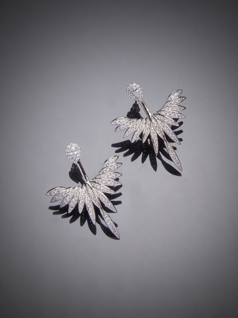 

shaze Women Silver-Toned CZ Stone-Studded Spiked Studs
