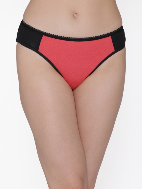 

Clovia Women Orange & Black Colourblocked Low Waist Bikini Briefs PN0724A16XL