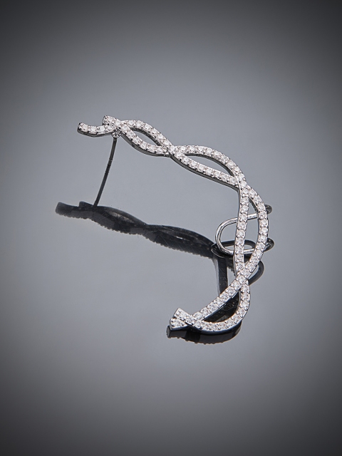 

shaze Women Silver-Toned CZ Stone-Studded Contemporary Ear Cuff
