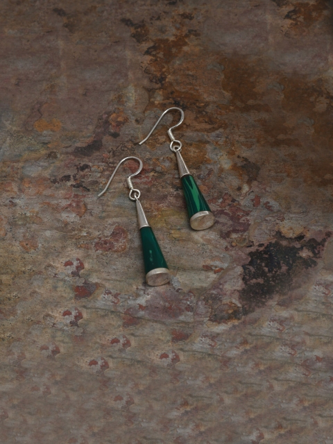 

Silverholic Women Green Contemporary Drop Silver Earrings