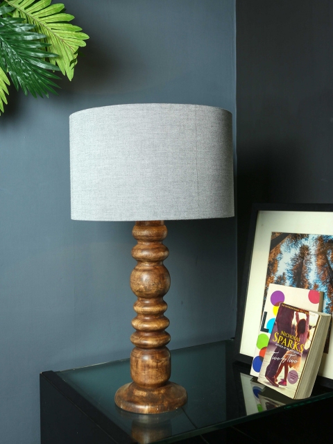 

Grated Ginger Brown Solid Handcrafted Table Lamp