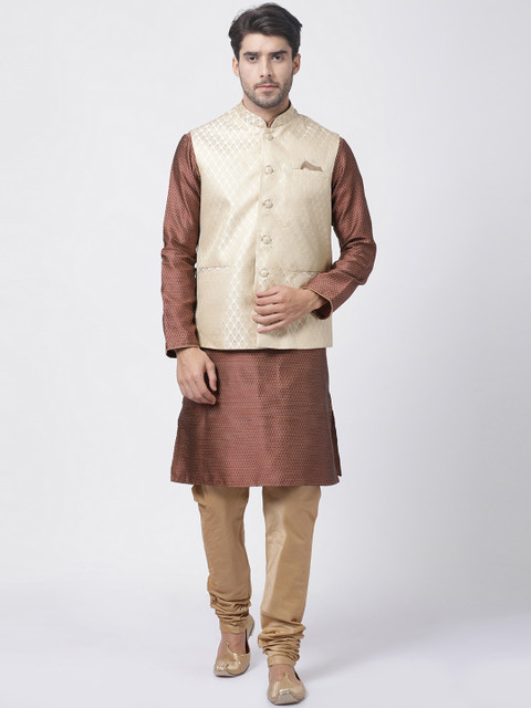 

VASTRAMAY Men Maroon & Cream-Coloured Self Design Kurta Set