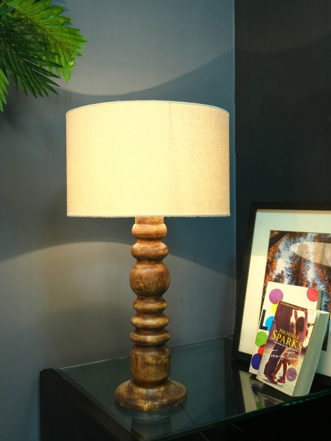 

Grated Ginger Brown & Beige Solid Handcrafted Table Lamp