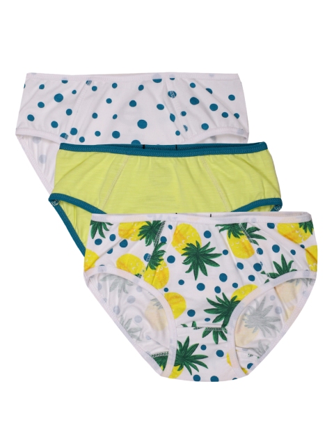 

Claesens Holland Girls Pack of 3 Assorted Basic Briefs CL630