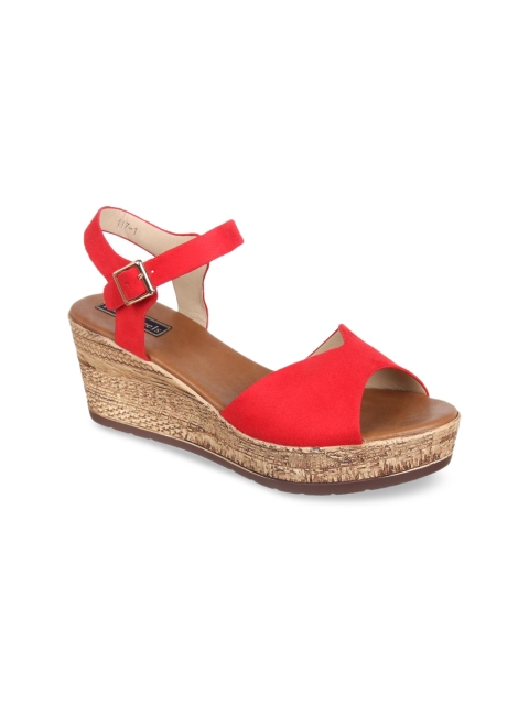 

Flat n Heels Women Red Solid Heels
