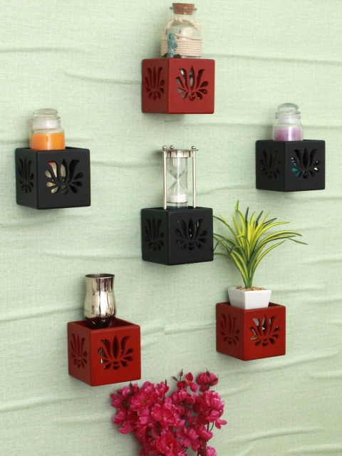 

Home Sparkle Black & Red MDF Set Of 6 Hanging Tea Light Cum Organizer