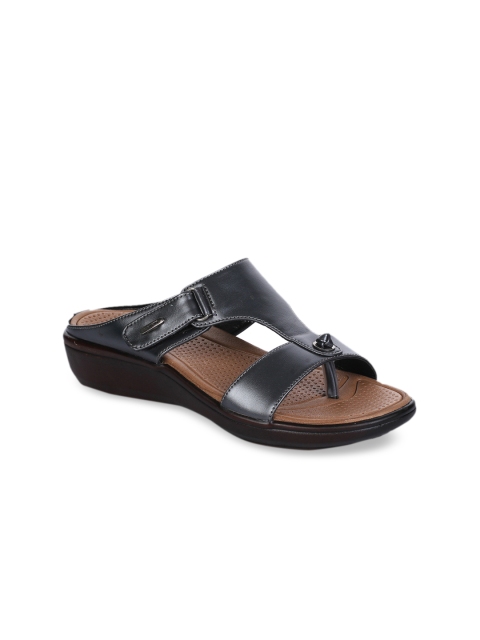 

Senorita Women Gunmetal-Toned Sandals, Metallic