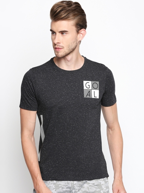 

Ajile by Pantaloons Men Black Solid Round Neck T-shirt