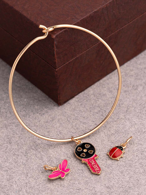 

Voylla Multicoloured Alloy Brass-Plated Handcrafted Charm Bracelet, Gold