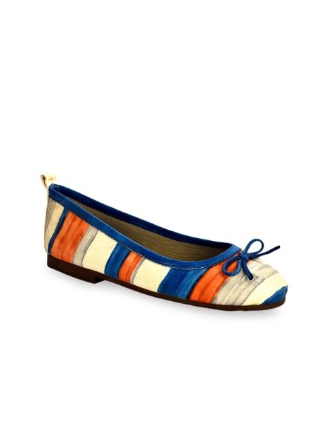 

Eske Women Blue Printed Leather Ballerinas