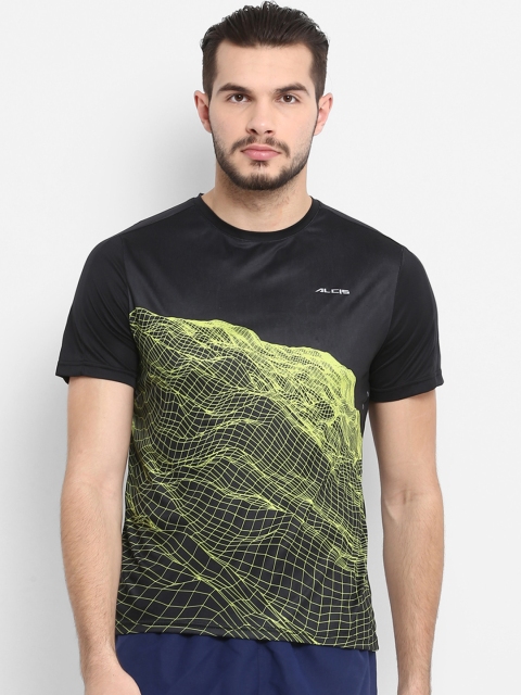 

Alcis Men Black Colourblocked Round Neck T-shirt