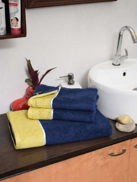

Avira Home Unisex Set of 3 Blue & Yellow Solid Reversible 570 GSM Towels
