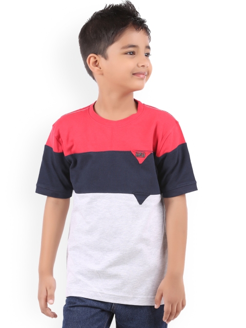 

BodyGlove Boys Red Colourblocked Round Neck T-shirt