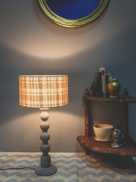 

Grated Ginger Grey & Beige Solid Handcrafted Table Lamp with Shade