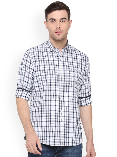 

Van Heusen Sport Men White & Black Slim Fit Checked Casual Shirt