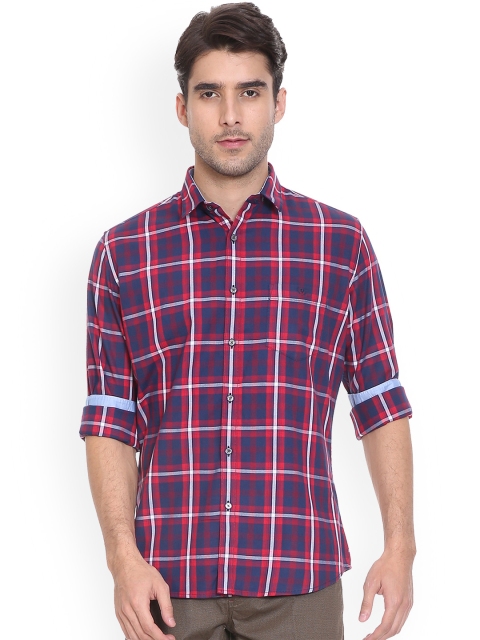 

Van Heusen Sport Men Blue & Pink Slim Fit Checked Casual Shirt
