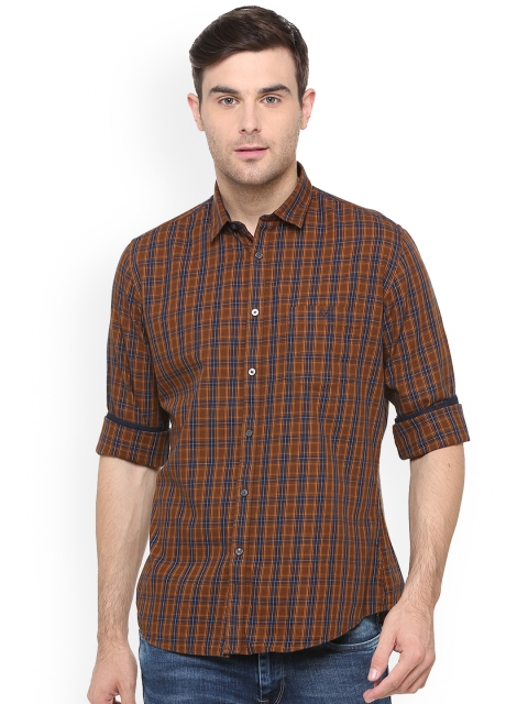 

Van Heusen Sport Men Brown Slim Fit Checked Casual Shirt