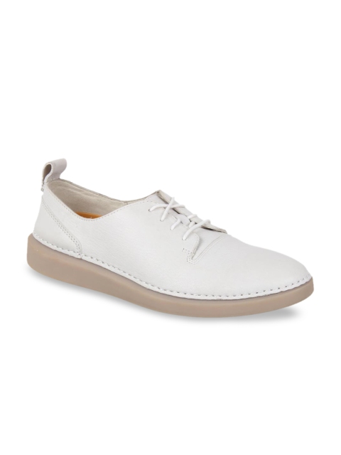 

Clarks Women Grey Derbys
