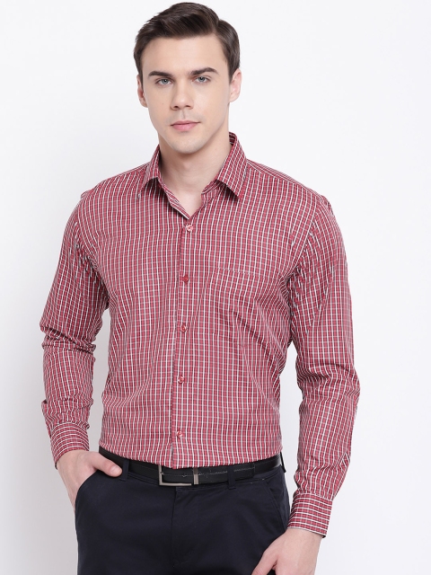 

English Navy Men Red Slim Fit Checked Formal Shirt