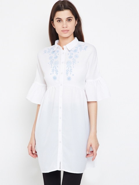 

Oxolloxo White Self Design Tunic