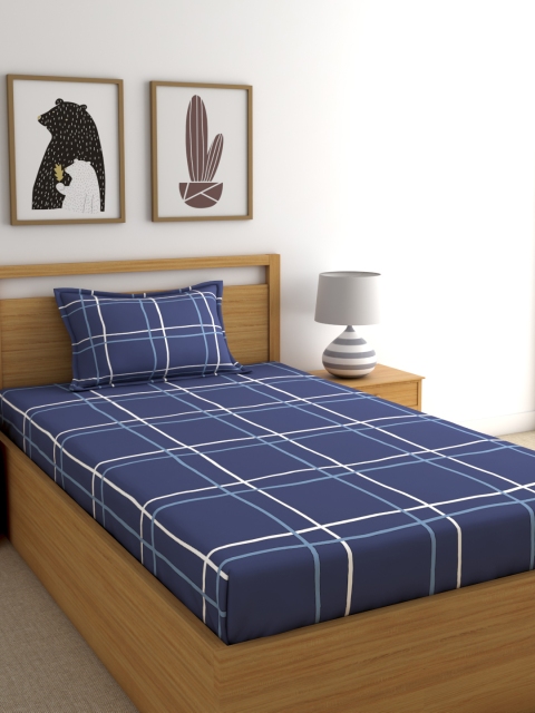 

Home Ecstasy Blue Geometric 140 TC Cotton 1 Single Bedsheet with 1 Pillow Covers