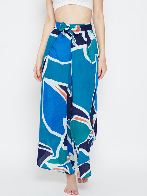 

Oxolloxo Women Blue & White Regular Fit Printed Beachwear Pants