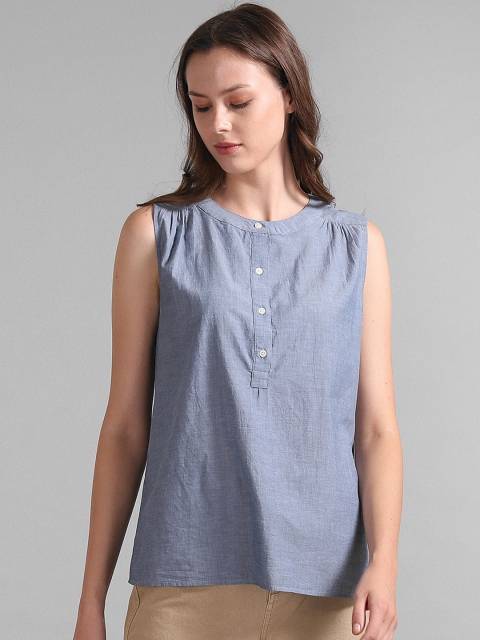 

GAP Women Blue Regular Fit Self Design Casual Shirt