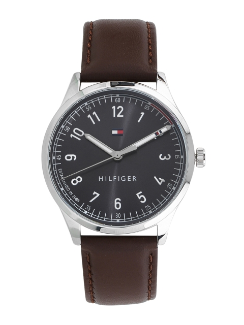 

Tommy Hilfiger Men Grey Analogue Watch TH1791403