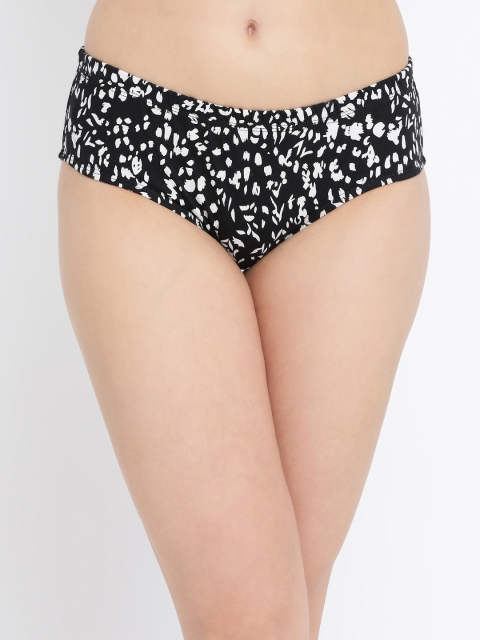 

Clovia Women Black & White Printed Mid Rise Hipster Briefs PN3227P13XL
