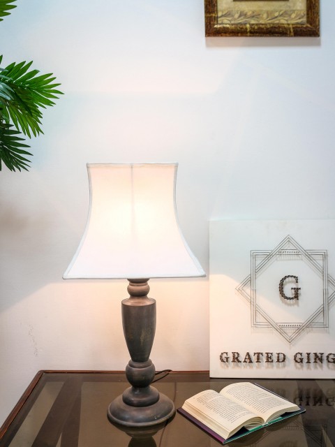 

Grated Ginger Black & White Solid Handcrafted Table Lamp