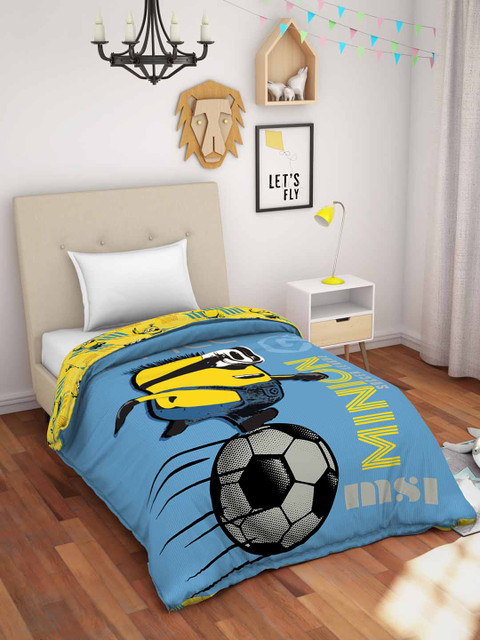 

SPACES Blue & Yellow Minions AC Room 150 GSM Single Bed Comforter