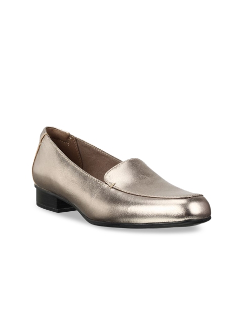 

Clarks Women Grey Leather Loafers