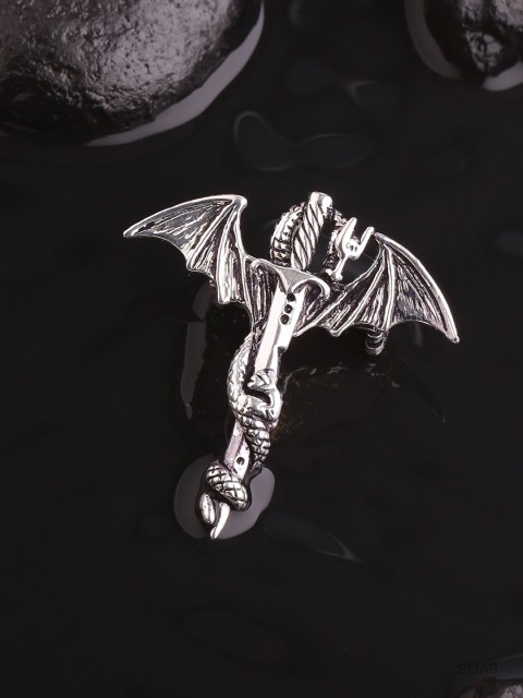 

Darre by Voylla Men Silver-Toned Brooch