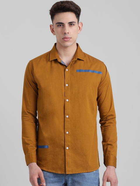 

REALM Men Rust Brown Slim Fit Solid Casual Shirt