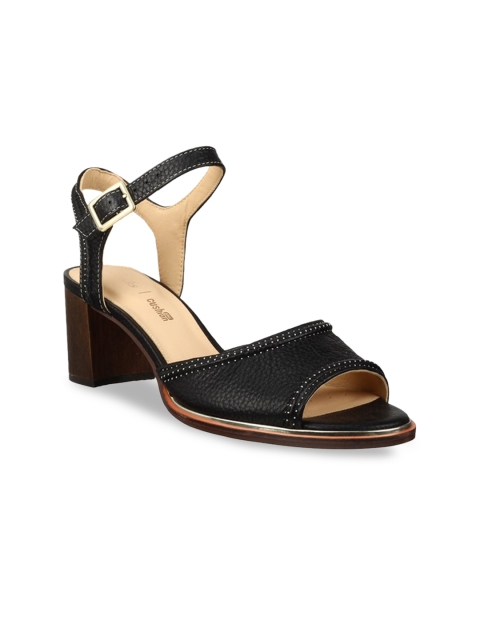 

Clarks Women Black Textured Leather Heels