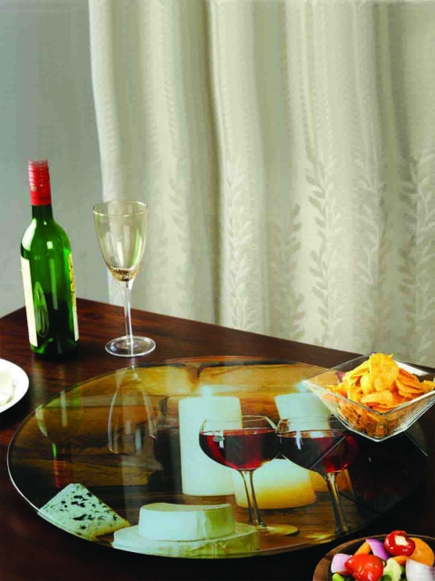 

JVS Black Printed Glass Set & Tray Set