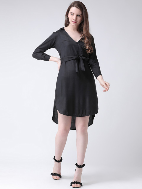 

The Vanca Women Black Solid Wrap Dress