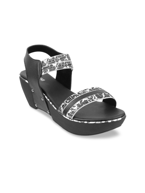 

Mochi Women Black Printed Heels
