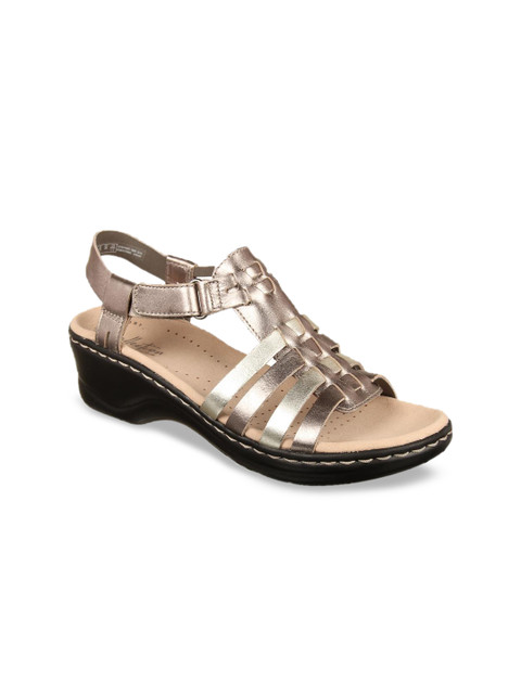 

Clarks Women Gold-Toned Solid Block Heels