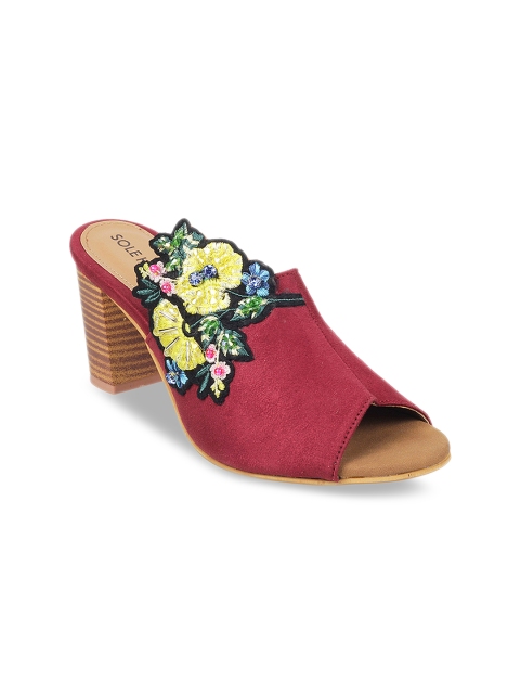 

SOLE HEAD Women Maroon Solid Sandals