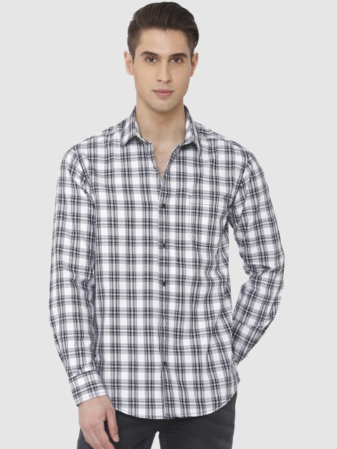 

Mufti Men White & Black Slim Fit Checked Casual Shirt