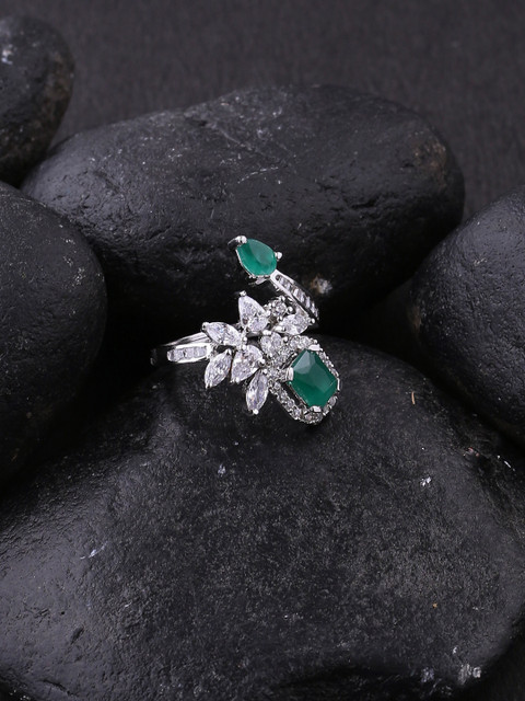 

Studio Voylla Women Silver-Plated & Green Emerald & CZ-Studded Finger Ring